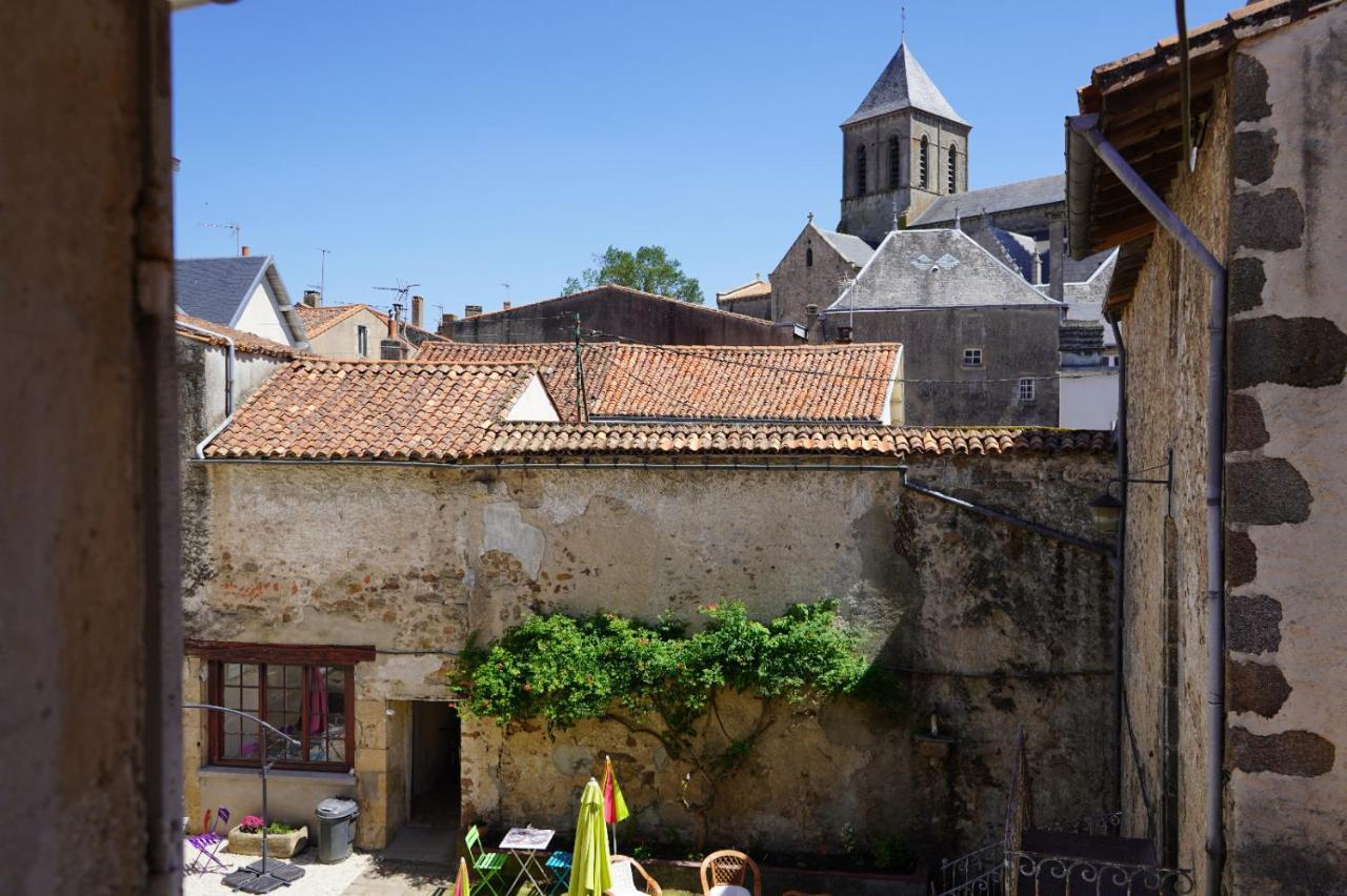 Chambre d’hôte charmante et confortable Parthenay Exterior foto